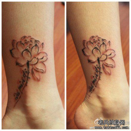 女生腿部流行精美的水墨莲花纹身图案