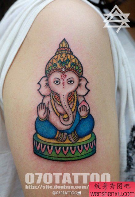 手臂可爱流行的小象神纹身图案