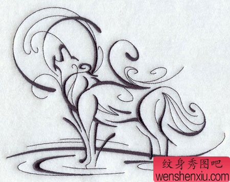 经典流行的图腾孤狼望月纹身图案