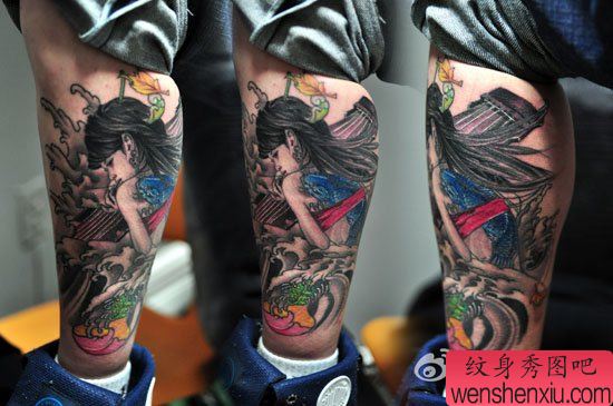 腿部漂亮流行的插画美女纹身图案