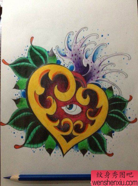 一幅漂亮流行的爱心纹身手稿