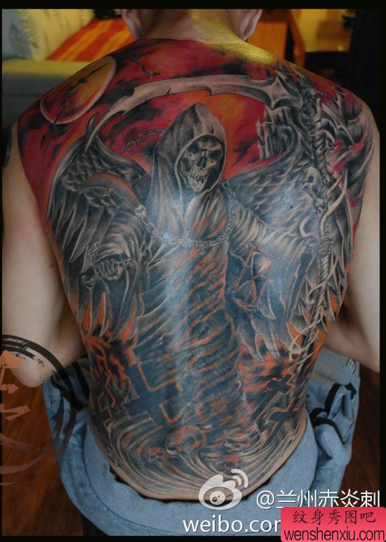 男性后背经典帅气的满背死神纹身图案