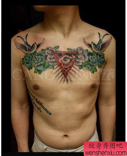 男性前胸超帅精美的上帝之眼与玫瑰花纹身图案