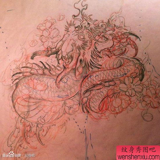 帅气很酷的一幅龙纹身手稿