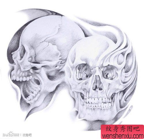 一幅流行写实的黑白骷髅纹身手稿