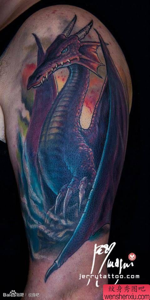 一幅很酷霸气的欧美龙纹身图案