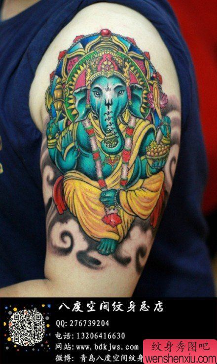 手臂流行很酷的传统彩色象神纹身图案