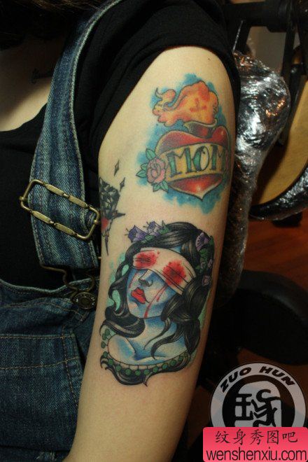 手臂漂亮流行的school美女纹身图案