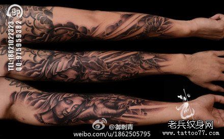 手臂一幅流行经典的圣母玛利亚纹身图案