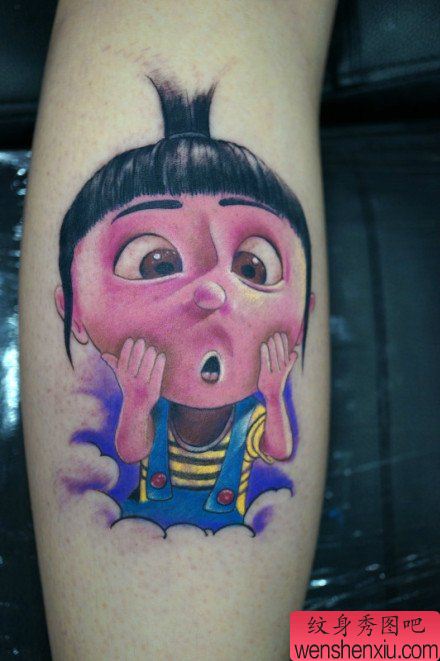 腿部可爱的一幅卡通小女孩纹身图案