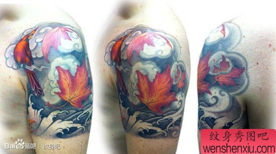 手臂流行精美的枫叶纹身图案