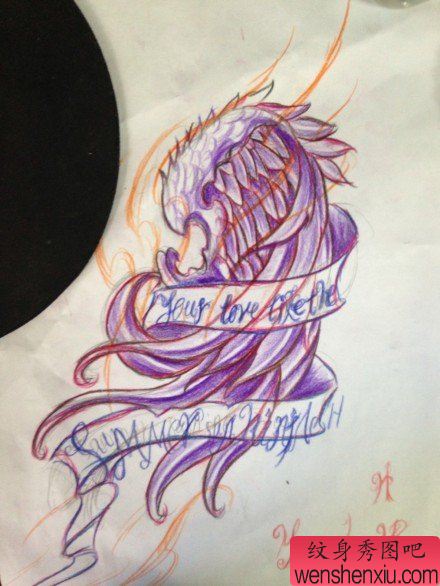 流行唯美的一幅翅膀纹身手稿