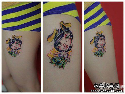 女生腿部流行经典的卡通美女纹身图案