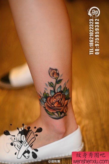 腿部流行唯美的玫瑰纹身图案