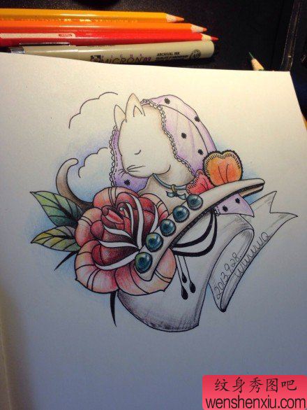 可爱流行的一幅猫咪与玫瑰花纹身手稿