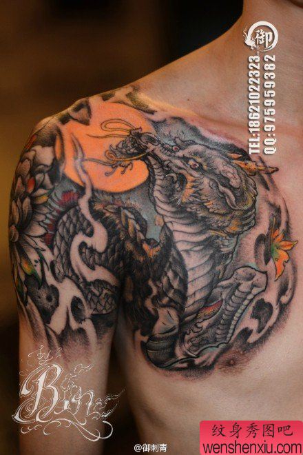 流行很酷的半胛麒麟纹身图案