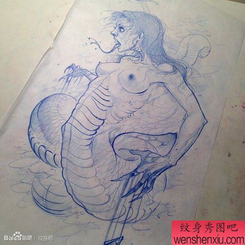 流行很酷的一幅蛇精纹身手稿