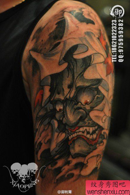 男性手臂帅气很酷的般若纹身图案