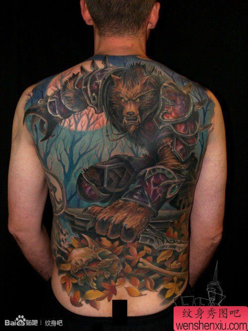 霸气超酷的满背狼人纹身图案