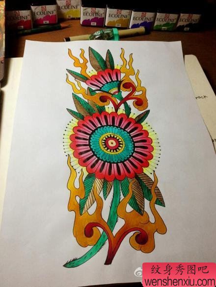 漂亮流行的彩色花卉纹身手稿