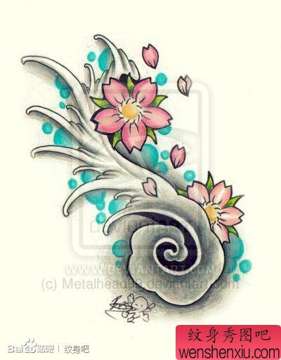 小巧的一幅樱花与浪花纹身手稿