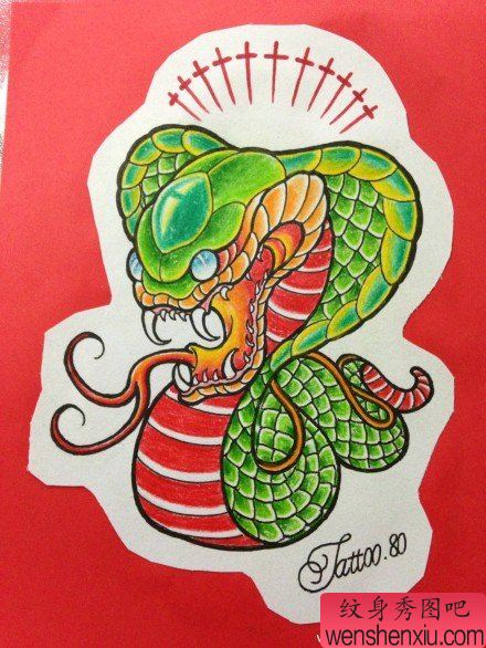 一幅精美流行的彩色小蛇纹身手稿