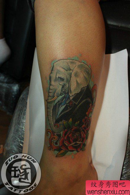腿部一幅流行流行的大象先生纹身图案