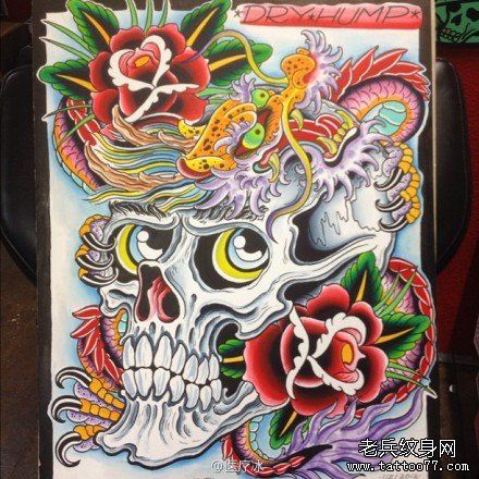 经典很帅的一幅骷髅与龙纹身手稿