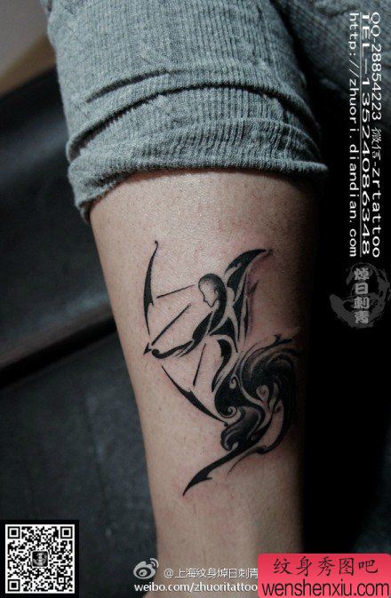 腿部流行很帅的射手座纹身图案