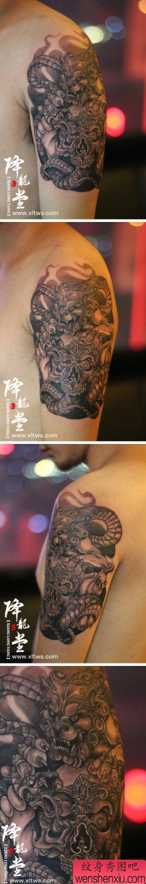 手臂经典帅气的嘎巴拉纹身图案