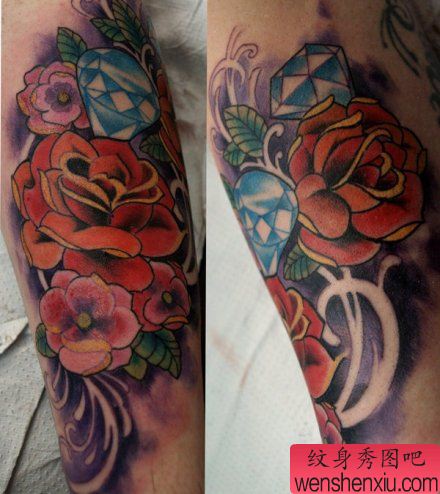 腿部漂亮精美的玫瑰花与钻石纹身图案