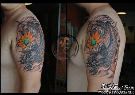 手臂流行经典的鳌鱼纹身图案