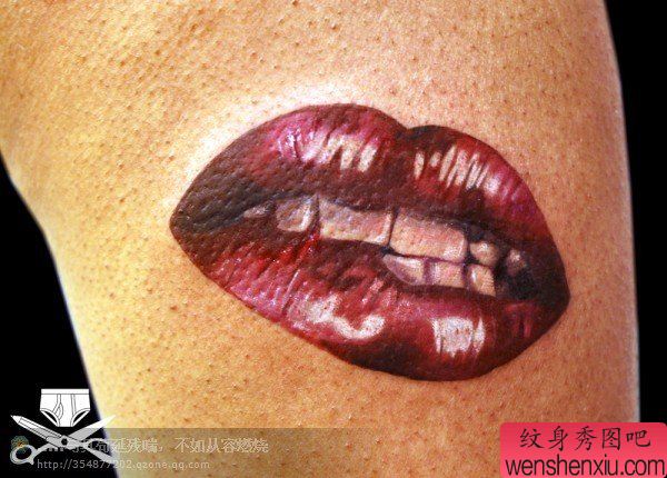 推荐一幅漂亮唇印纹身图案