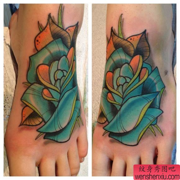 脚背上一幅school风格玫瑰花纹身图案