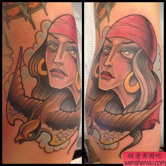 纹身秀图吧为您推荐一幅燕子人物纹身图案