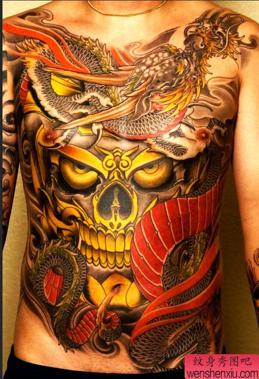 推荐一幅霸气的嘎巴拉龙纹身图案