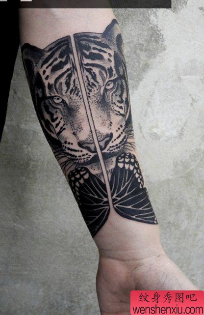推荐一幅小臂上的霸气老虎纹身图案