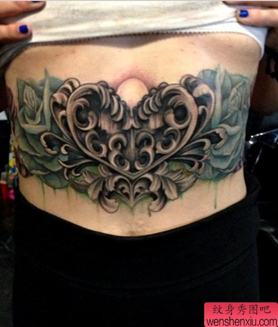 老兵纹身推荐一幅腹部爱心纹身图案