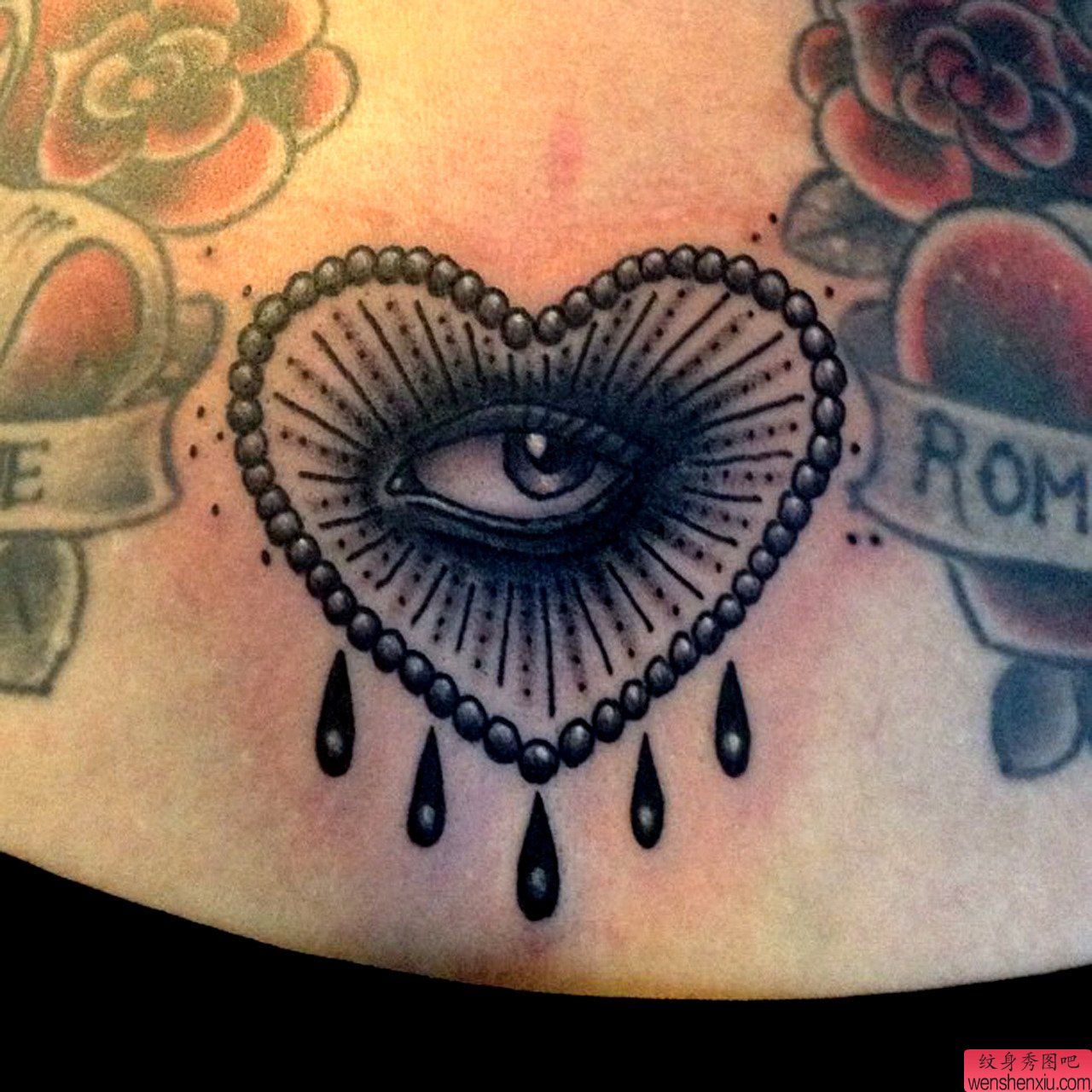 推荐一幅漂亮的爱心纹身作品