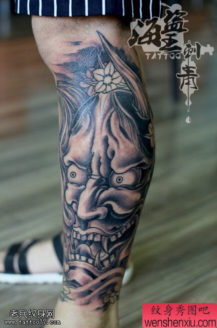 腿部传统包小腿般若文身作品由文身秀图吧分享