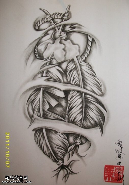 文身秀图吧推荐一幅羽毛文身手稿作品