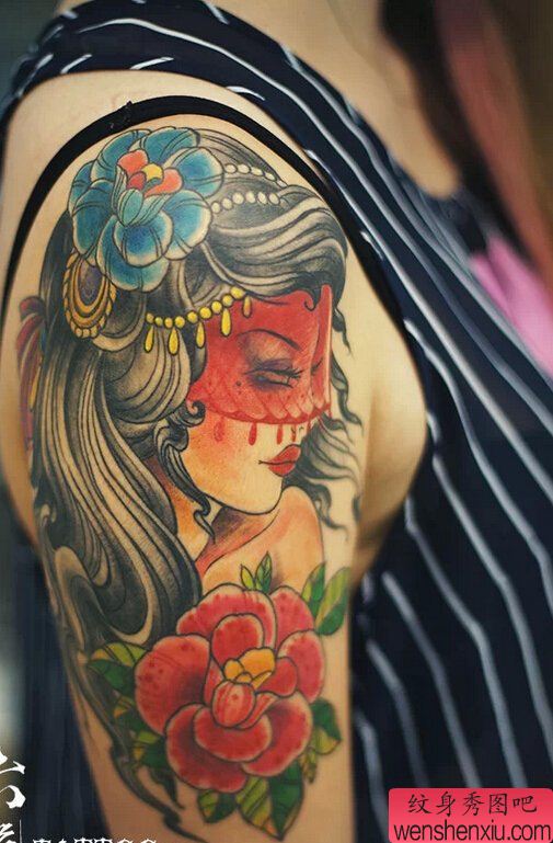 手臂school女郎文身作品