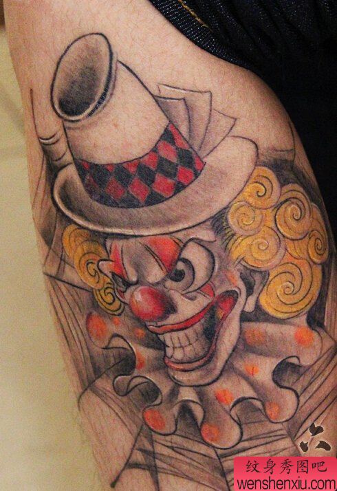 手臂小丑文身作品