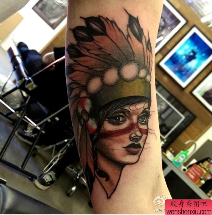 手臂印第安文身作品