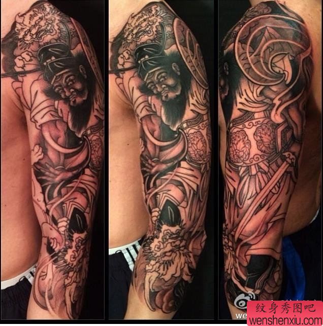 文身秀图吧推荐一幅花臂钟馗文身作品