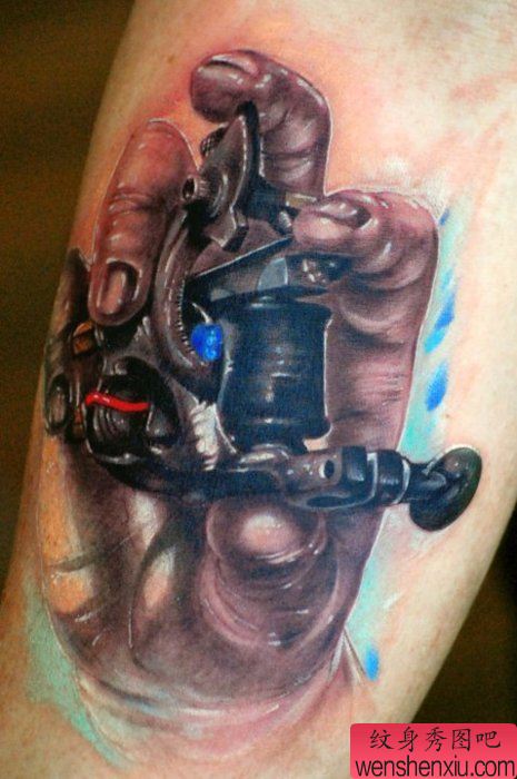 文身秀图吧推荐一幅腿部文身机文身作品