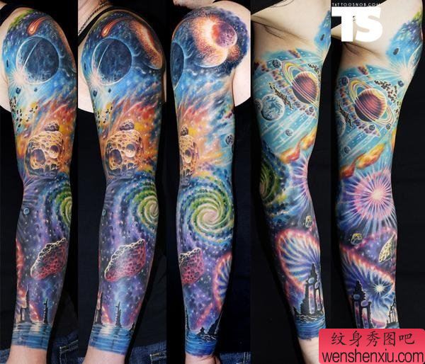 文身秀图吧推荐一幅星空花臂文身作品