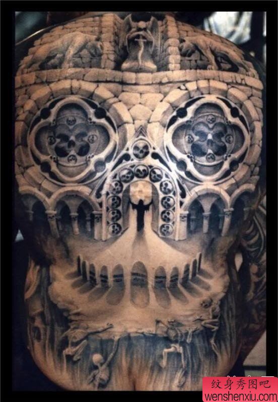 创意满背文身作品