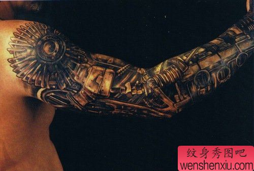 文身秀图吧推荐一幅手臂机械文身作品