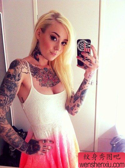 女人花臂彩色tattoo girl文身作品由文身馆分享